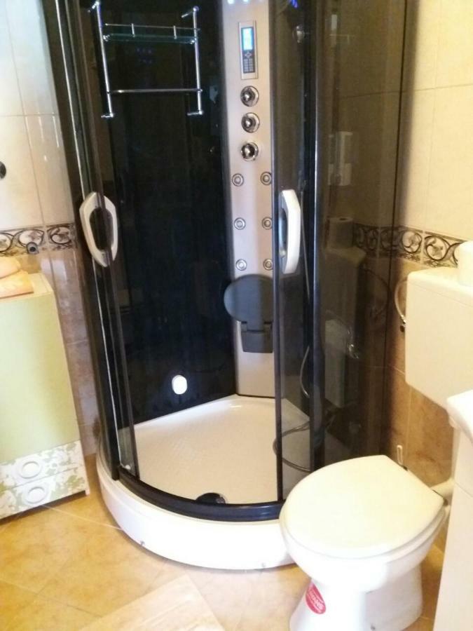 Ivica Apartments Punat Bagian luar foto